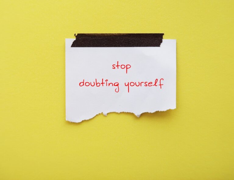 imposter syndrome - Loqui Wellness in Naperville
